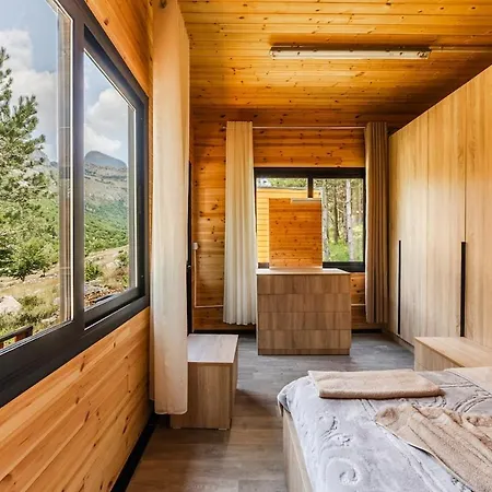 Nature Retreat By Pikhost