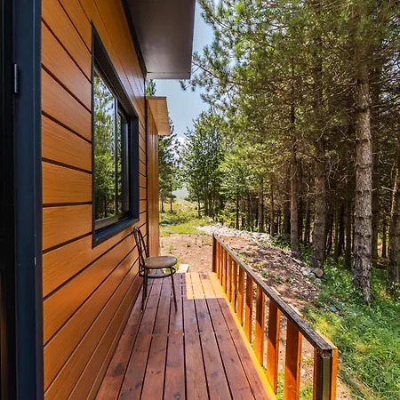 Chalet Nature Retreat By Pikhost